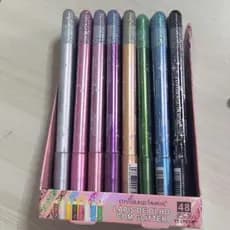 Lapis de olho com glitter