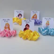 Xuxinhas de Cetim Personalizadas Princesas, Kit Lembracinhas 15 Anos, 18 Anos, Mimos Lembrancinhas de Aniversário