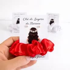 Kit Xuxinha de Cetim Lembrancinha Festa 15 Anos, Debutante, 18 Anos, Noivado, Casamento  Tag Personalizada com Brinco