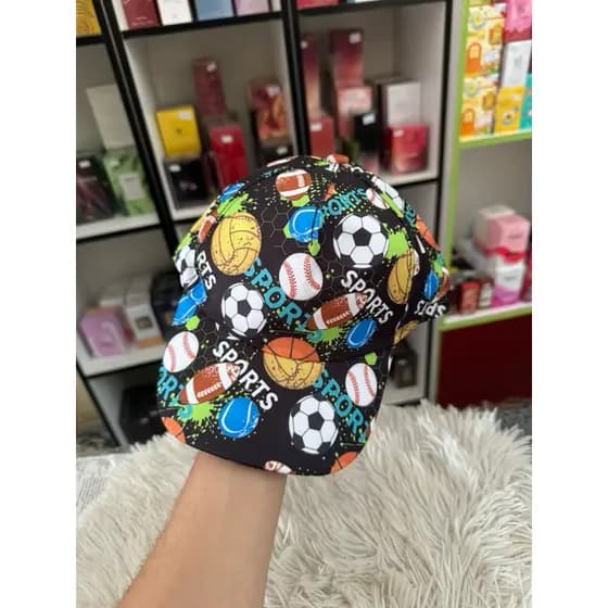 Boné infantil estampa futebol sportes