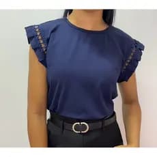 Blusa feminina em Viscolycra super confortável 😍 Modelo básico com detalhe de babado na manga