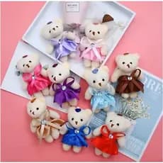 Kit 12 Urso  Chaveiro Ursa com saia de Pelúcia aniversário /casamento Lembrancinha dias dos namorados