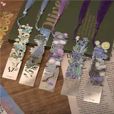 Pintura Floral Retro Bookmark Metal Bronzeado Oco Com Tassel Para Leitores De Clubes De Livros Escritores Amantes Estudantes