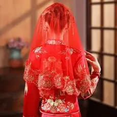 Véu De Noiva Vermelho Bordado Dourado   , Vestidos De Casamento Chineses De Renda De Gaze , Elegante E Antigo Xiuhe