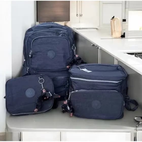 Kit Mochila + Estojo + Lancheira Termica + 1 Chaveiro Macaquinho
