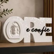 Decoração  Letreiro “Ore e Confie” - Decoração Moderna para Sala, Quarto e Mesa