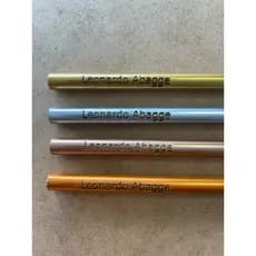 Lápis de Cor 12 Cores Faber-Castell, todos os lápis gravados com o nome e um sobrenome