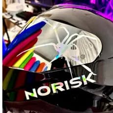 Adesivo  l Holografico l para capacete NORISK RAZOR + ARANHA 15CM