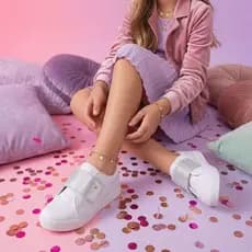 Tênis Infantil Para Menina Starzinho Glitter Coração Rose Calce Facil Confortável Antiderrapante