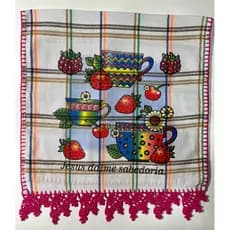 Pano de Prato Mesa Cozinha 100% Algodão com Barrado em Crochê 45cm x 75cm Xadrez com Estampa