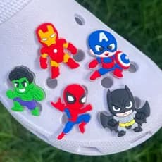 Kit Pins Super-Heróis – Acessórios para sandália babuche