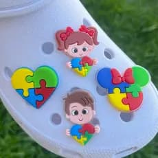 Kit Pins Autismo | Enfeite para Sapato Babuche | Acessório para Sandália Infantil Menino e Menina