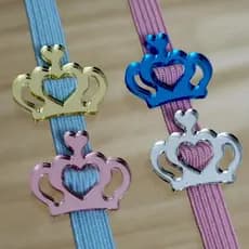 Finalizadores de laços - COROA COM CORAÇÃO - Passadores para encadernação - Apliques Passantes de Fitas e elásticos 7mm