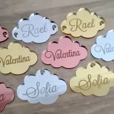 Etiquetas Decorativas / Tags de Nomes Apliques Acrílico - Nuvem 3cm