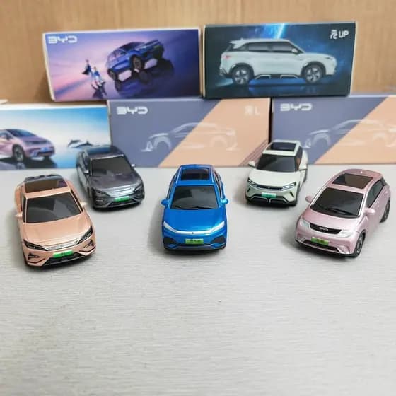 Escala 1 : 64 BYD Yuan PLUS Atto 3 Dolphin EV Song L Novo Modelo De Carro Em Liga De Energia