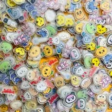 K-pop Dezessete Fan DIY Acrílico Encantos , Padrão Aleatório Filme Fatias Artesanais Jóias Fazendo Suprimentos