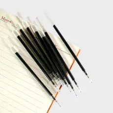 50 Pçs / Lote Caneta Recarga Escritório Assinatura Varas Para Alças 0.5 Milímetros Recarga De Tinta Preta Material De Escritório E Escola Nova