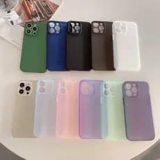 Capa De Telefone TPU Macia Ultrafina De 0.3 Mm Para iPhone 16 Pro Max 16 Plus 16e 17e Multicolorida