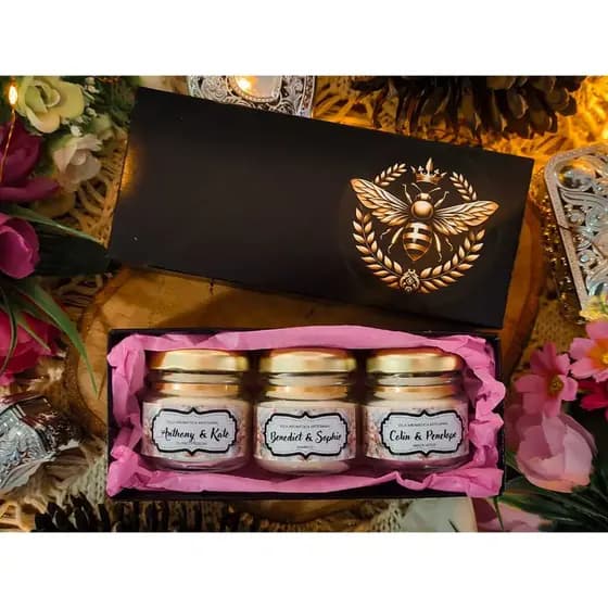 Kit Velas Aromáticas | Bridgerton | Anthony Benedict Colin Daphne Eloise Francesca Gregory Hyacinth Edmund Violet