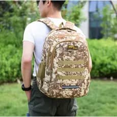 Mochila  Camuflada Tática  masculina – Grande, Resistente e Versátil!