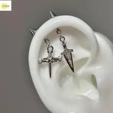 EONE Nova Moda Cruz Orelha Osso Prego Brilhante Zircão Na Brinco Para Mulheres Acessórios De Piercing Corporal Quente
