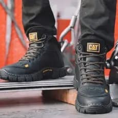 Bota CAT Masculina Coturno Preto Palmilha Borracha Alta Densidade Couro Sintético Promoção 38 ao 46