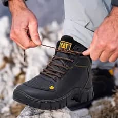 Bota CAT Coturno Masculino Preto Couro Sintético Palmilha Borracha Alta Densidade Conforto 38 ao 46