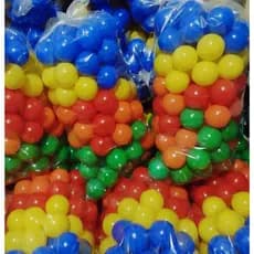 Pacote com bolinhas coloridas para piscina, brincar, educar e muito mais. escolha seu kit
