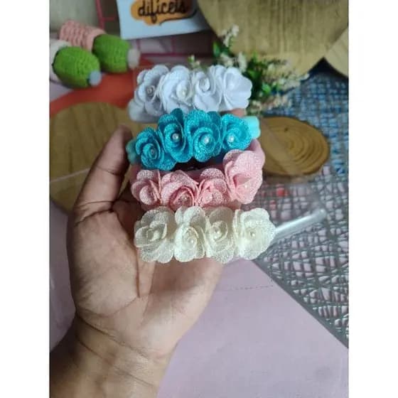 Kit faixas de bebê flores. Faixa de bebê flor. Tiara bebê. Tiara florida. Maternidade.