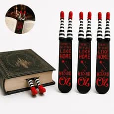 3/2/1 Marcador De Página Mágico De Oz Perninha Decorativo Presente Leitores Book Lovers Meia Listrada Sapatinho