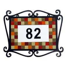 Placa com Número Residencial Moldura Arabescos e Pastilhas De Vidro Cores Quentes - Nos informe seu número quando efetuar o pedido.
