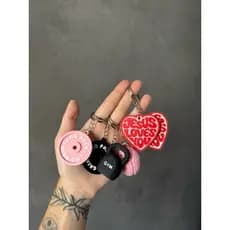 chaveiros diversos | anilha, kettlebell, Jesus loves you, gatinho, osso, cérebro