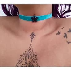 Gargantilha de Veludo Estrelinha