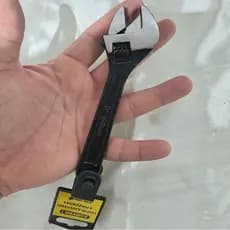 Chave Inglesa Ajustável 150 mm – Profissional, Durável e Fácil de Usar