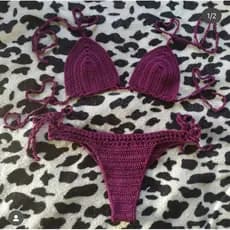 Biquine em croche coração moda feminina