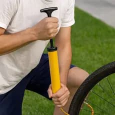Bomba de Ar Manual 24cm Portátil com Bicos para Bola Futebol Vôlei Basquete Boia Inflador