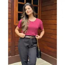 Blusa Feminina Básica Para Dia a Dia Manga Curta Casual Corte a Laser