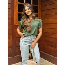 Kit 4 Blusa Feminina Básica para Dia a Dia Manga Curta Casual Corte a Laser