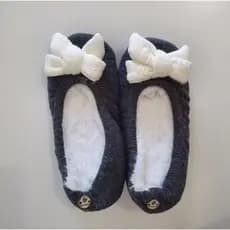 Pantufa infantil sapatilha peluciada com solado emborrachado Recco