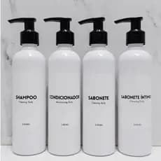 kit 4 Frascos Branco 240ml Shampoo Sabonete Condicionador Sabonete Íntimo