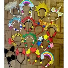 Tiaras Brincos Acessorios para Carnaval Fantasia Verão 2026 Vários Modelos