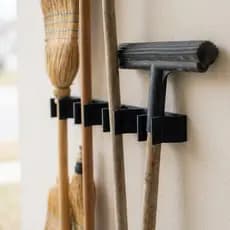 Suporte De Parede para Pendurar Vassoura Cabo Parede Rodo Mop Resistente Fixação