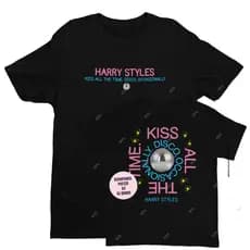 CAMISETA KISS ALL THE TIME DISCO, OCCASIONALLY HARRY STYLES ALGODÃO POPTEE