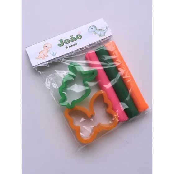 Lembrancinha Kit Massinha de Modelar Personalizada - dinossauros - colocamos Nome e Idade. Fazemos todos os temas
