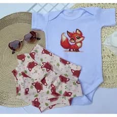 Kit com Três Peças Body, Tapa Fralda + Tiata - RAPOSINHA