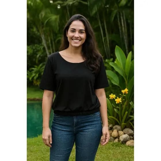 Blusa camiseta moletinho elástico na barra
