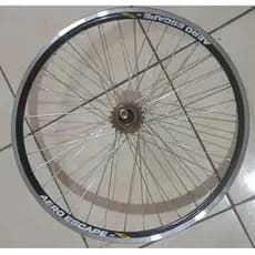 Roda escape Aro 26 1.1/2 V-brake Raios Grossos  traz.+ catraca de 20 dentes