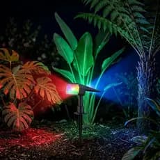 Espeto Solar LED RGB Jardim 200 Lumens IP54 Refletor Colorido Vermelho Verde Azul — Decoração Externo