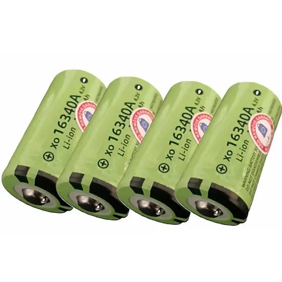 04 Unidades 16340 Jws Recarregável Modelo 16340 Cr123a 3,7v 1000 Mah 3.7v Para Lanternas Táticas de LED