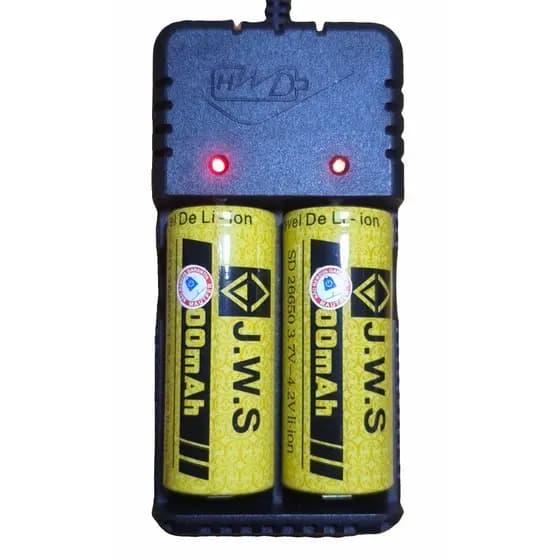 Carregador de Pilha e Baterias 26650 JWS com 02 Baterias Recarregáveis 26650 3,7V 4,2V Lanternas Táticas Sofirn Wurkkos